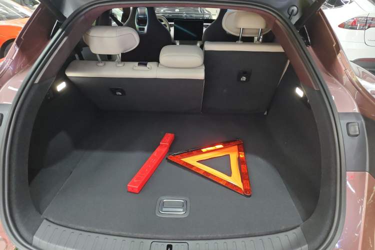 Used Xiaomi Auto YU7 2025 Ultra-Long Range High-Performance All-Wheel-Drive Max Edition