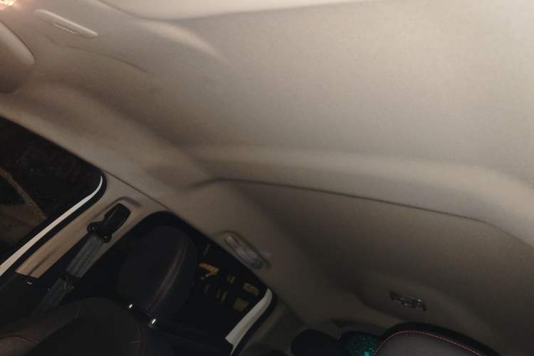 Used Citroen C3-XR 2015 1.6L Manual Pioneer Model Headliner