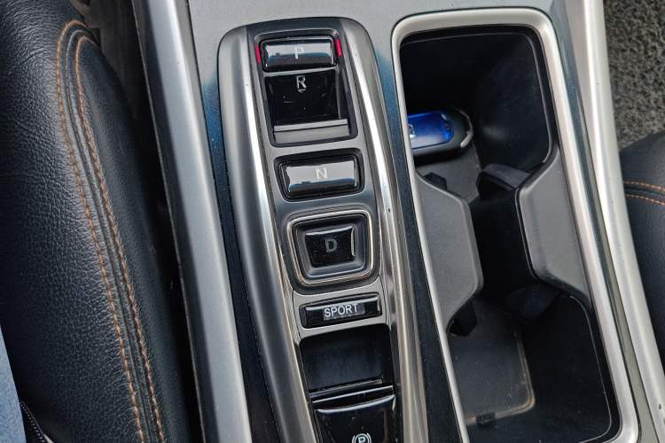 Used Honda Accord 2016 Hybrid 2.0L Sharp Edition