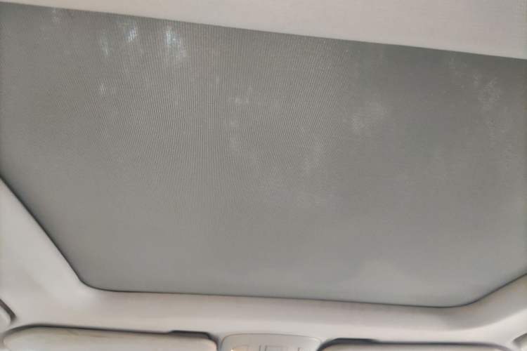 Used Mercedes-Benz R-Class 2010 R 350 L 4MATIC