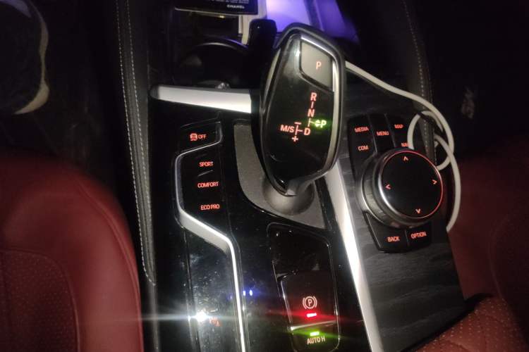 Used BMW 5 Series 2023 530Li Leading Model M Sport Package
