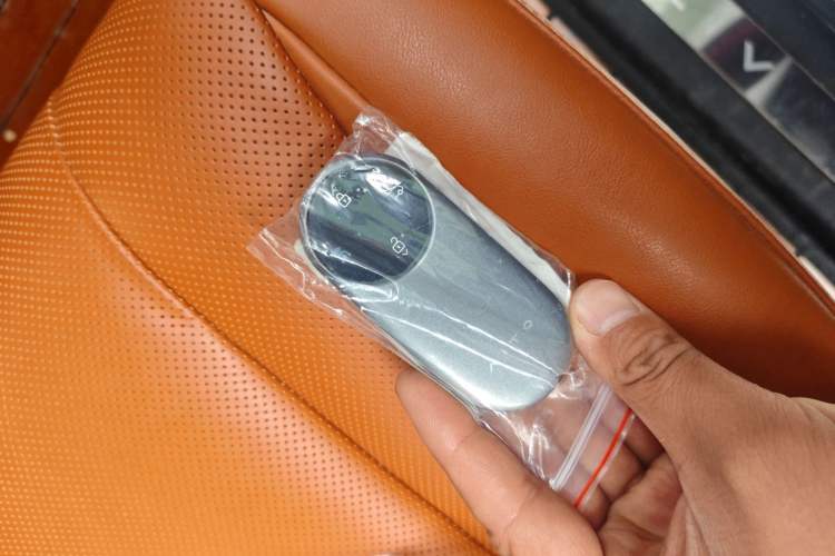 Used Hima AITO M9 2024 All-Electric Max Version 100 kWh 6-Seater