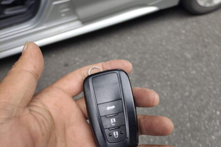 Used Toyota Levin 2021 185T CVT Luxury Edition
