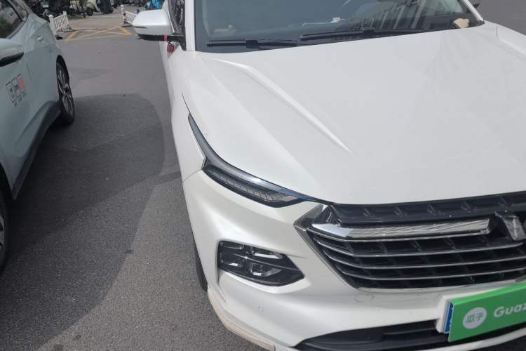 Used Wuling Victory 2020 1.5T CVT Flagship Edition Right Front Headlight