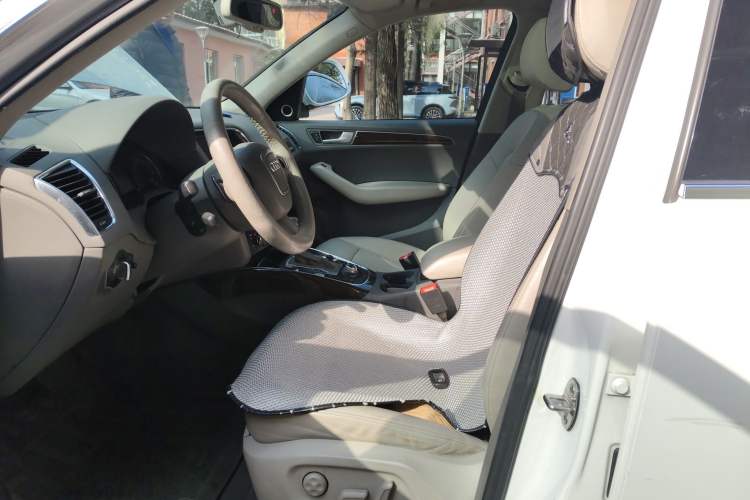 Used Audi Q5 2010 3.2 FSI Off-road Version