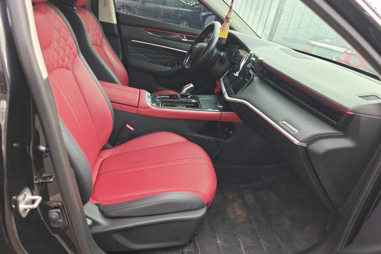 Used Dongfeng Aeolus Yixuan MAX 2021 1.5T Ultra-Stylish Trendsetter Edition