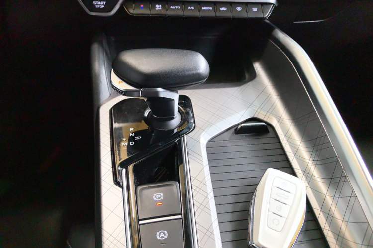 Used Geely Auto Preface 2021 2.0TD Luxury Version
