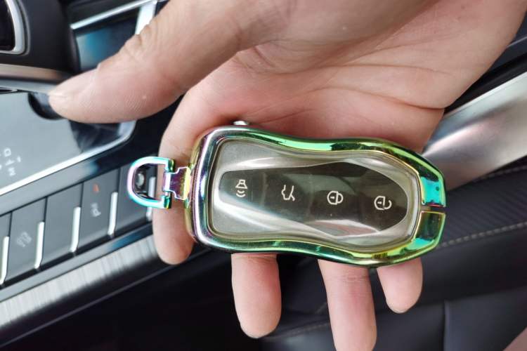 Used Geely Auto Emgrand X7 Sport 2020 1.8TD DCT Smart PRO Vehicle Key