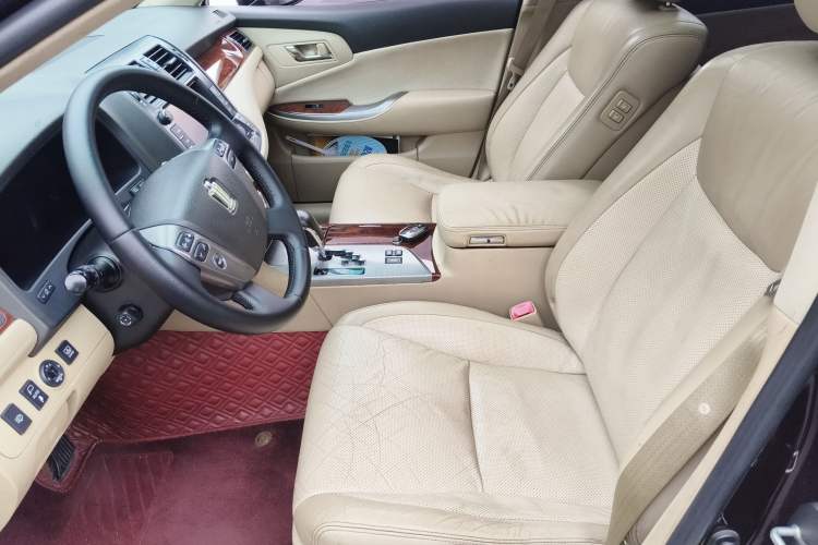 Used Toyota Crown 2012 2.5L Royal Comfort Edition
