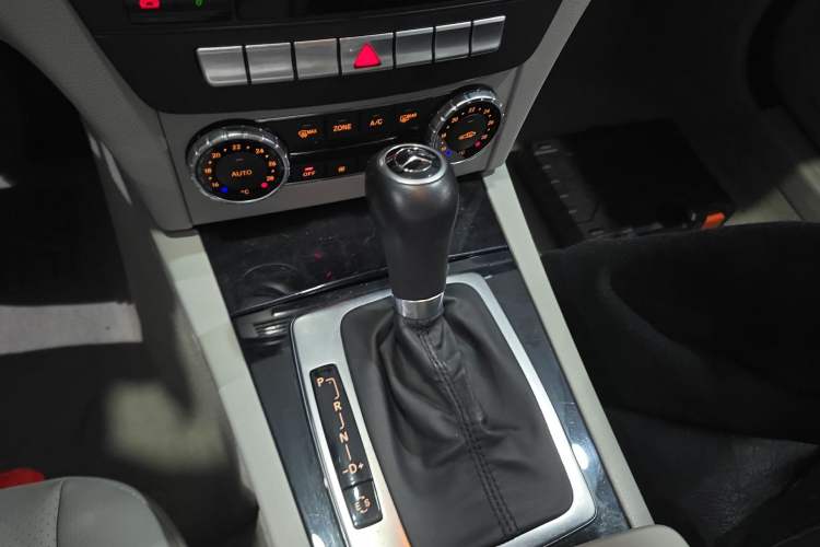 Used Mercedes-Benz C-Class 2013 C 180 Classic Grand Edition
