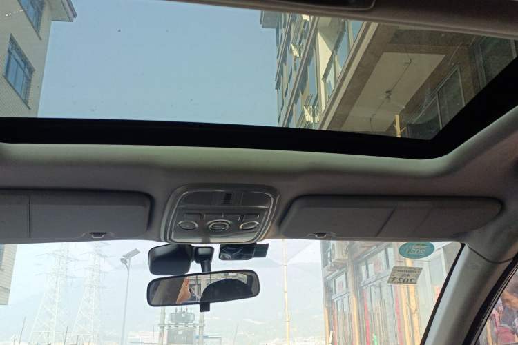 Used Haval H6 2015 Revised Version Sport Edition 1.5T Manual Transmission Two-Wheel Drive Elite Grade