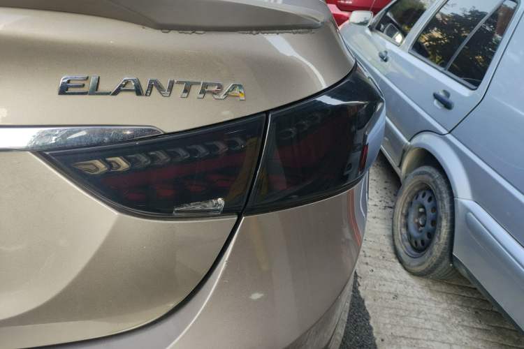 Used Hyundai Elantra (5th Generation / Langdong) 2016 1.6L Automatic Prestige Model Right Rear Taillight