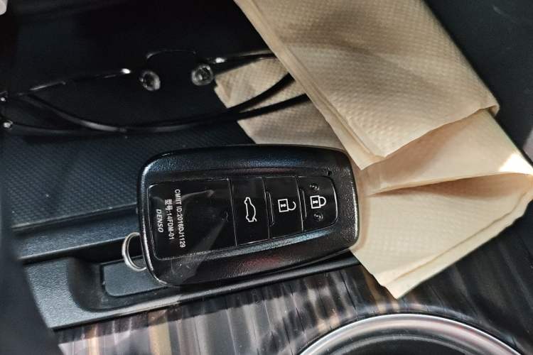 Used Toyota Camry 2019 2.0G Luxury Edition China VI Standard