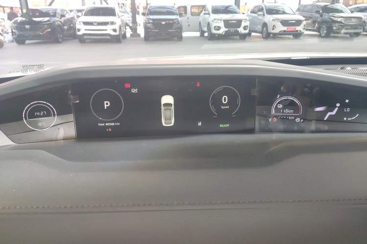 Used Changan UNI-V iDD 2023 ZhiDian iDD 1.5T 113km ZhiKu Model
