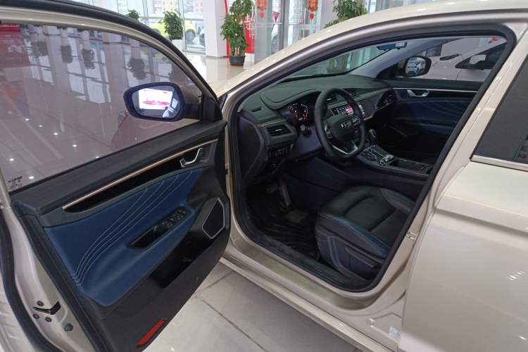 Used Geely Auto Emgrand GL 2021 UP 1.4T CVT Luxury Edition
