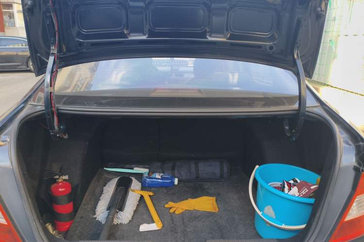 Used Brilliance H230 2012 1.5L Manual Elite Edition Trunk