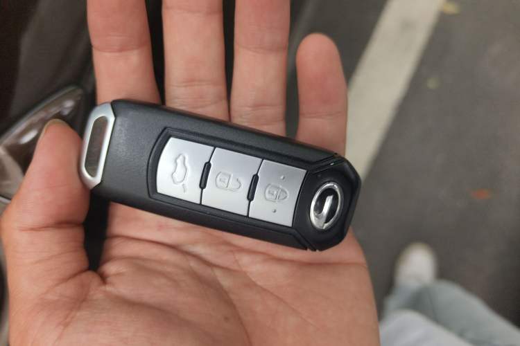 Used GAC Trumpchi GS5 2013 1.8T Automatic All-Wheel-Drive Luxury Edition
