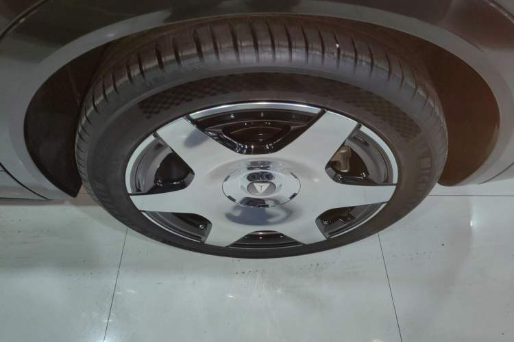 Used Deepal S09 2025 Four-Wheel Drive Ultra+ Custom Edition
