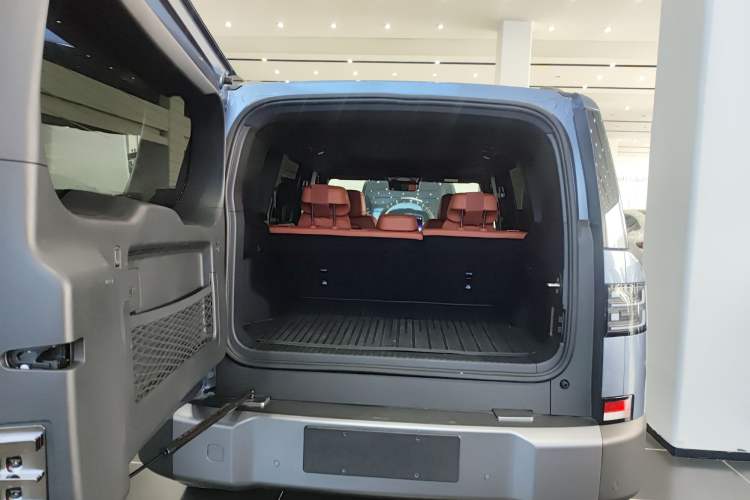 Used Formula Leopard Tai 7 2025 Model 190 km Four-Wheel Drive Ultra Edition