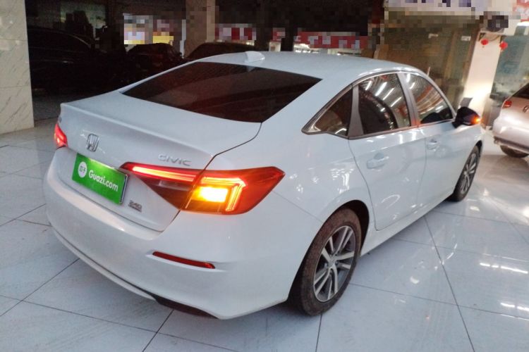 Used Honda Civic 2023 240TURBO CVT Dynamic · Center Stage Special Edition