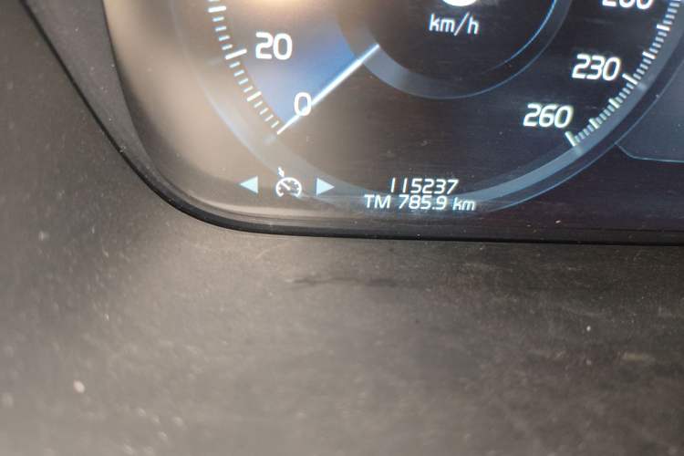 Used Volvo S60 New Energy 2022 T8 eDrive Hybrid All-Wheel Drive Smart Luxury Edition
