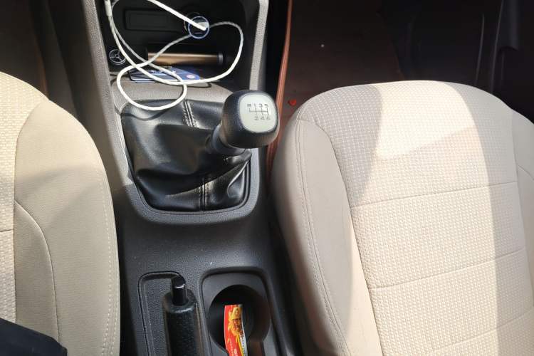 Used Wuling Hongguang 2019 1.5L S Standard Version China VI LAR