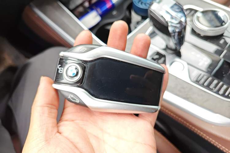 Used BMW X5  Vehicle Key