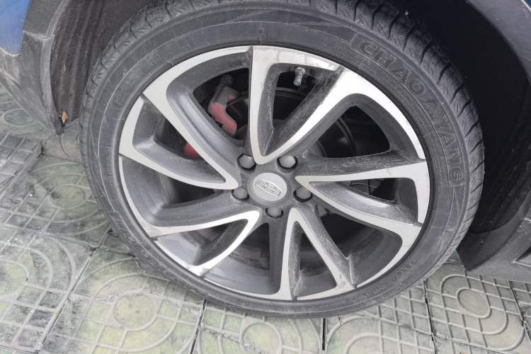 Used Geely Auto Emgrand GS 2016 Sport Edition 1.3T Automatic ZhenShang Model Right Rear Wheel Hub