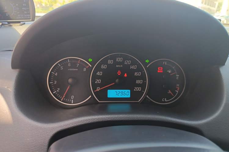 Used Suzuki Swift 2015 1.5L Manual Limited Edition