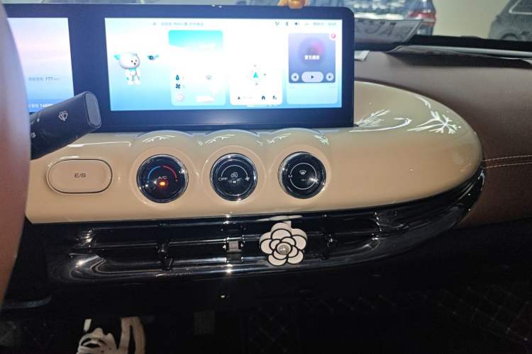 Used Wuling Bingo 2023 333 km Lingxi Connected+ Version