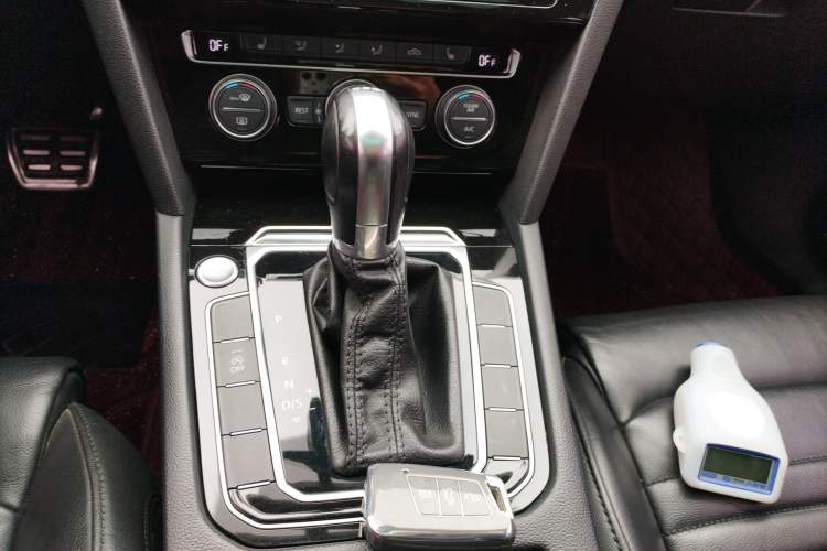 Used Volkswagen Magotan 2018 Facelift 380TSI DSG Luxury Version
