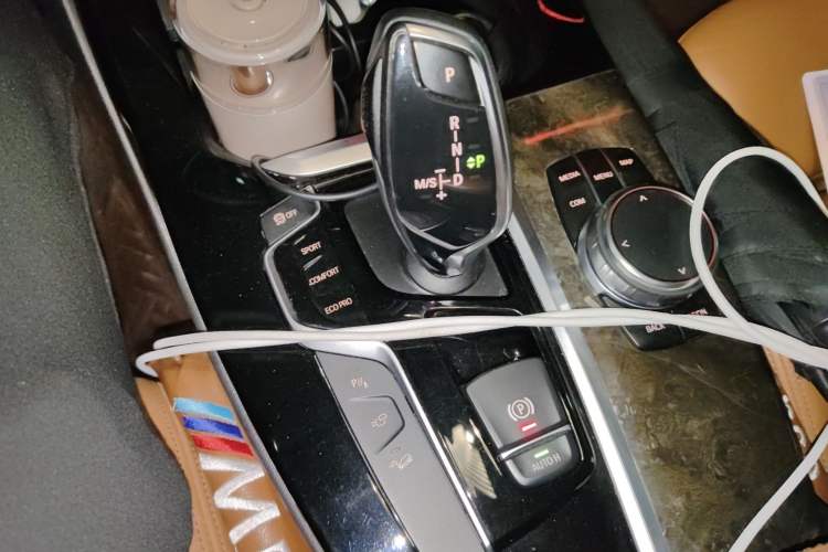 Used BMW X3 2018 xDrive30i Luxury Edition M Sport Package China VI Gear Lever