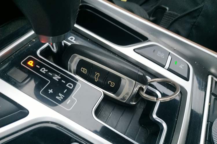 Used Geely Auto Emgrand GT 2017 2.4L Standard Version