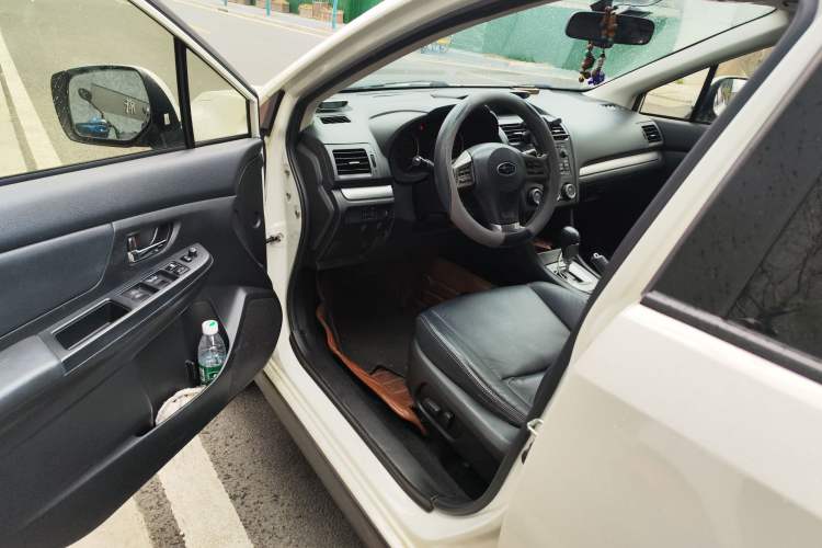 Used Subaru XV 2014 2.0i Elite Edition