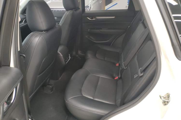Used Mazda CX-5 2024 2.0L Automatic Two-Wheel Drive ZhiShang Version Left Rear Seat