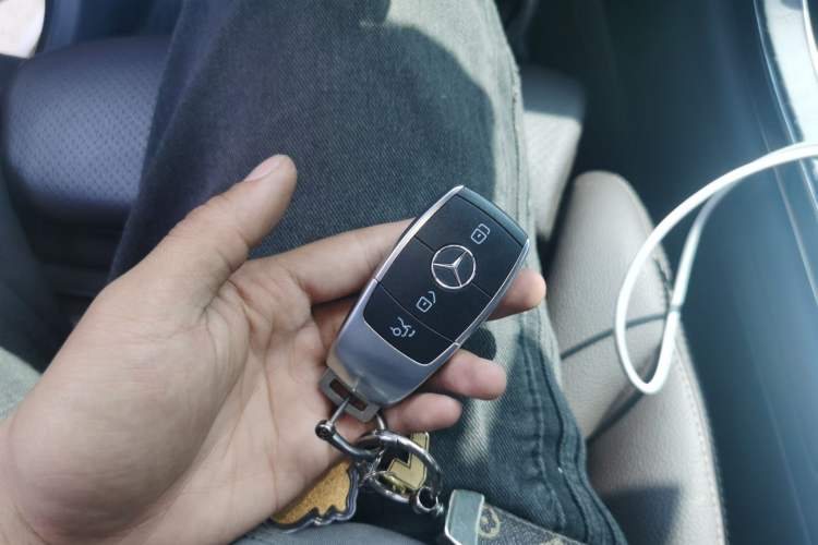 Used Mercedes-Benz GLC 2022 Facelifted GLC 260 L 4MATIC Dynamic Edition Vehicle Key