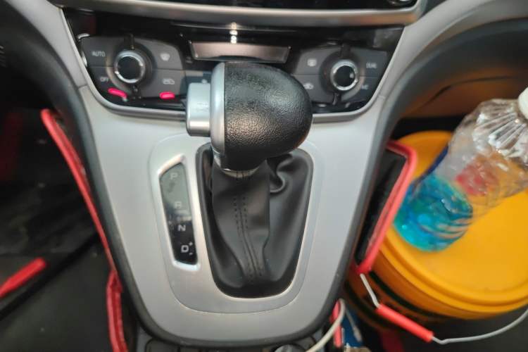 Used Haval M6 2019 1.5T DCT Two-Wheel Drive Elite Version China VI Standard