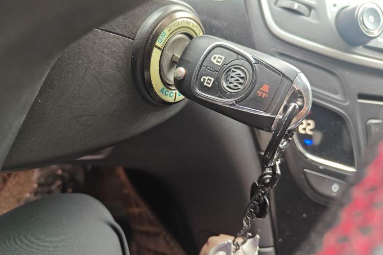 Used Buick Regal 2015 1.6T Leading Technology Model
