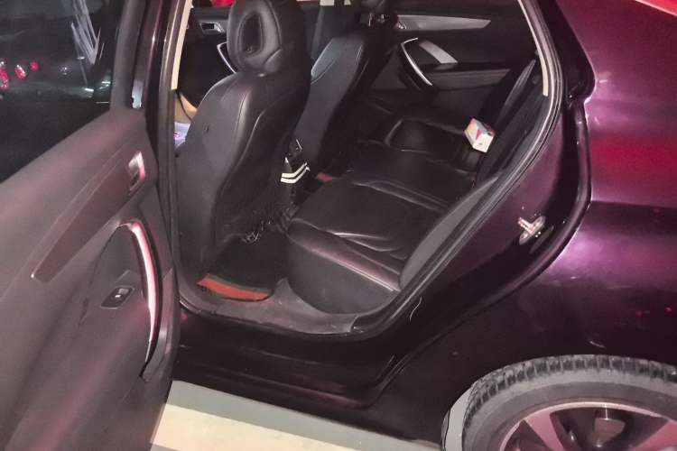 Used DS 5LS 2014 1.6T Luxury Edition THP160
