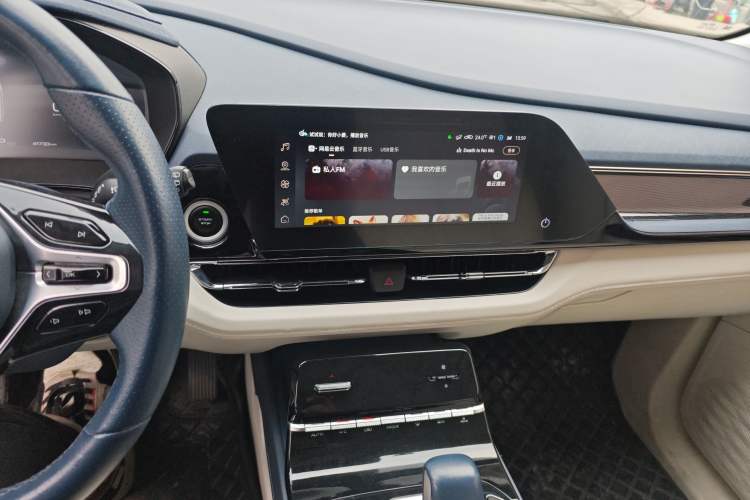 Used Wuling Victory 2023 2.0L DHT Luxury Edition
