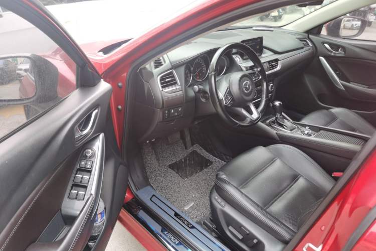 Used Mazda Atenza 2017 2.0L Blue Sky Luxury Edition
