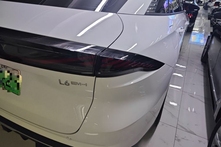 Used Geely Galaxy L6 2025 EM-i 60km Launch Edition Right Rear Taillight