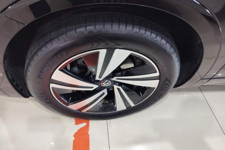 Used Volkswagen Tavendor 2023 380TSI Four-Wheel Drive R-Line Cruise Edition