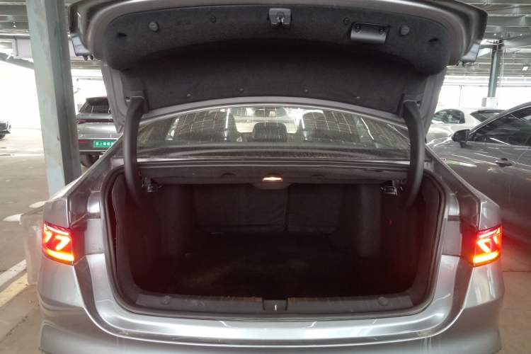 Used BYD Qin PLUS 2021 EV 400KM Luxury Model