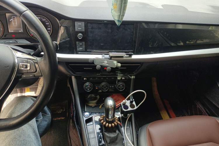 Used Volkswagen Lavida 2019 280TSI DSG Luxury Edition China VI Standard
