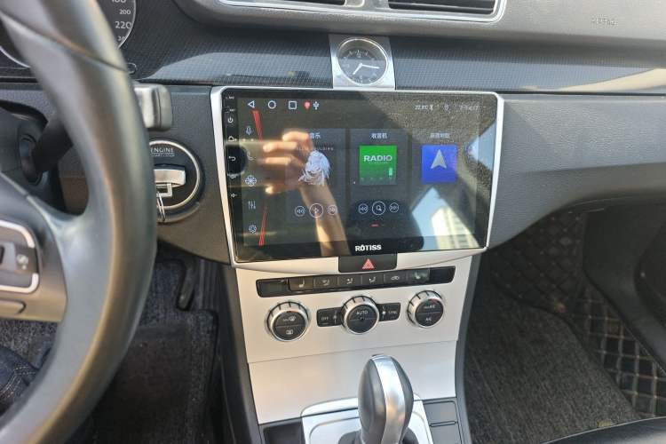 Used Volkswagen Magotan 2012 Revised 1.8TSI Luxury Version Audio And AC Panel