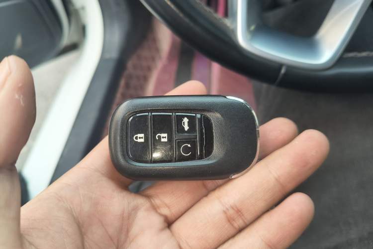 Used Honda Civic 2022 240TURBO CVT Dynamic Control Version
