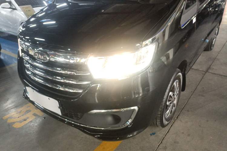 Used JAC Refine M3 2025 1.5T Manual Comfort Edition 7/8 Seats
