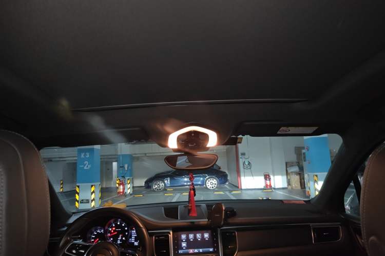 Used Porsche Macan 2017 Macan 2.0T
