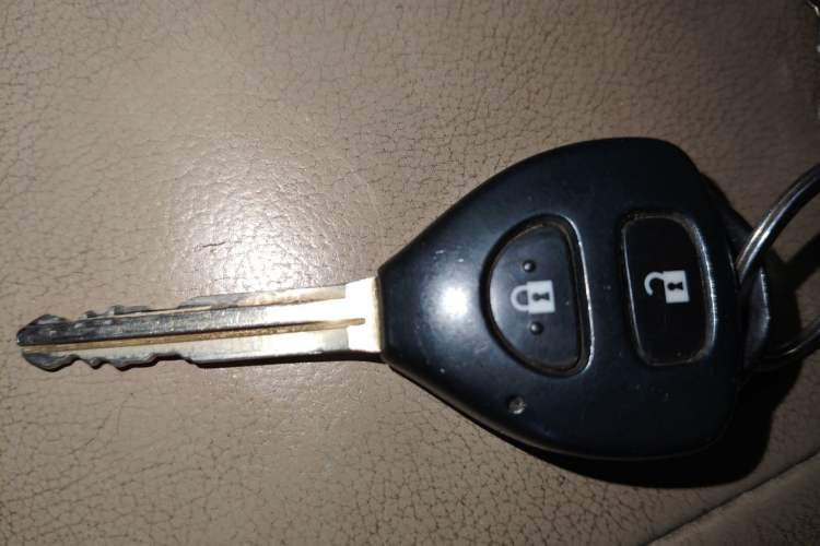 Used Toyota RAV4 2011 2.4L Manual 4x4 Luxury Edition
